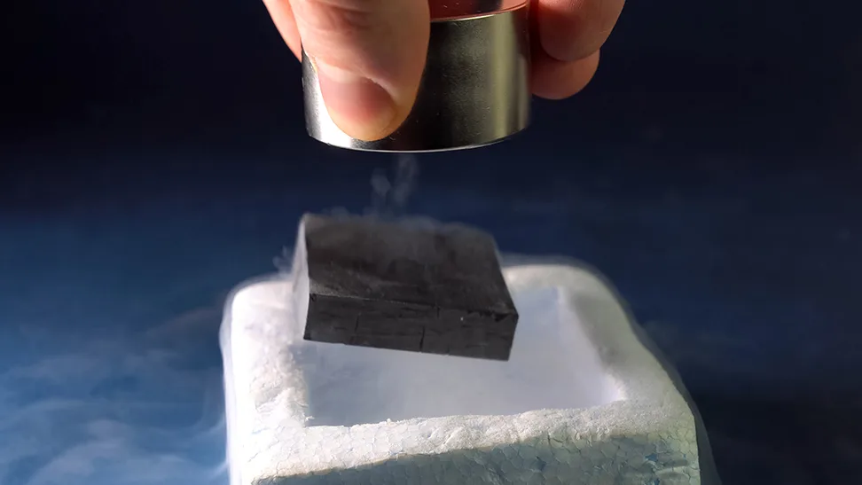 Supraleitende Magnete